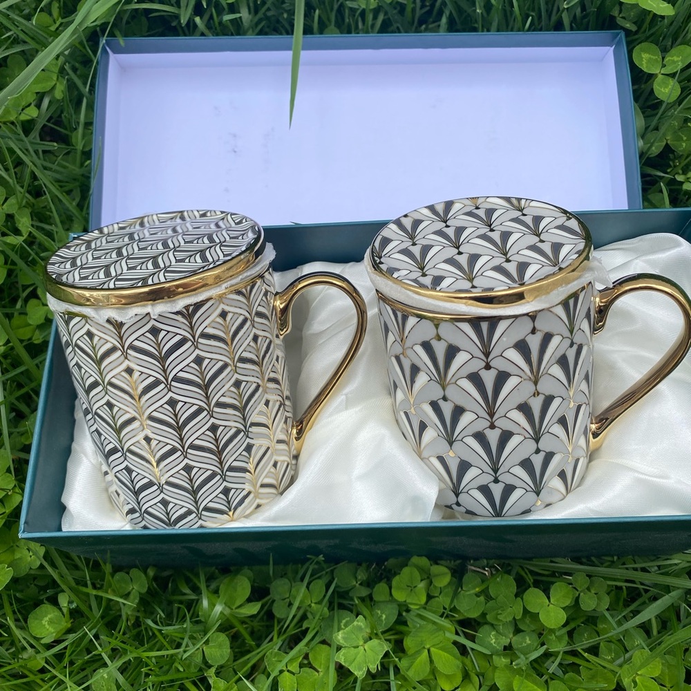 Mugs